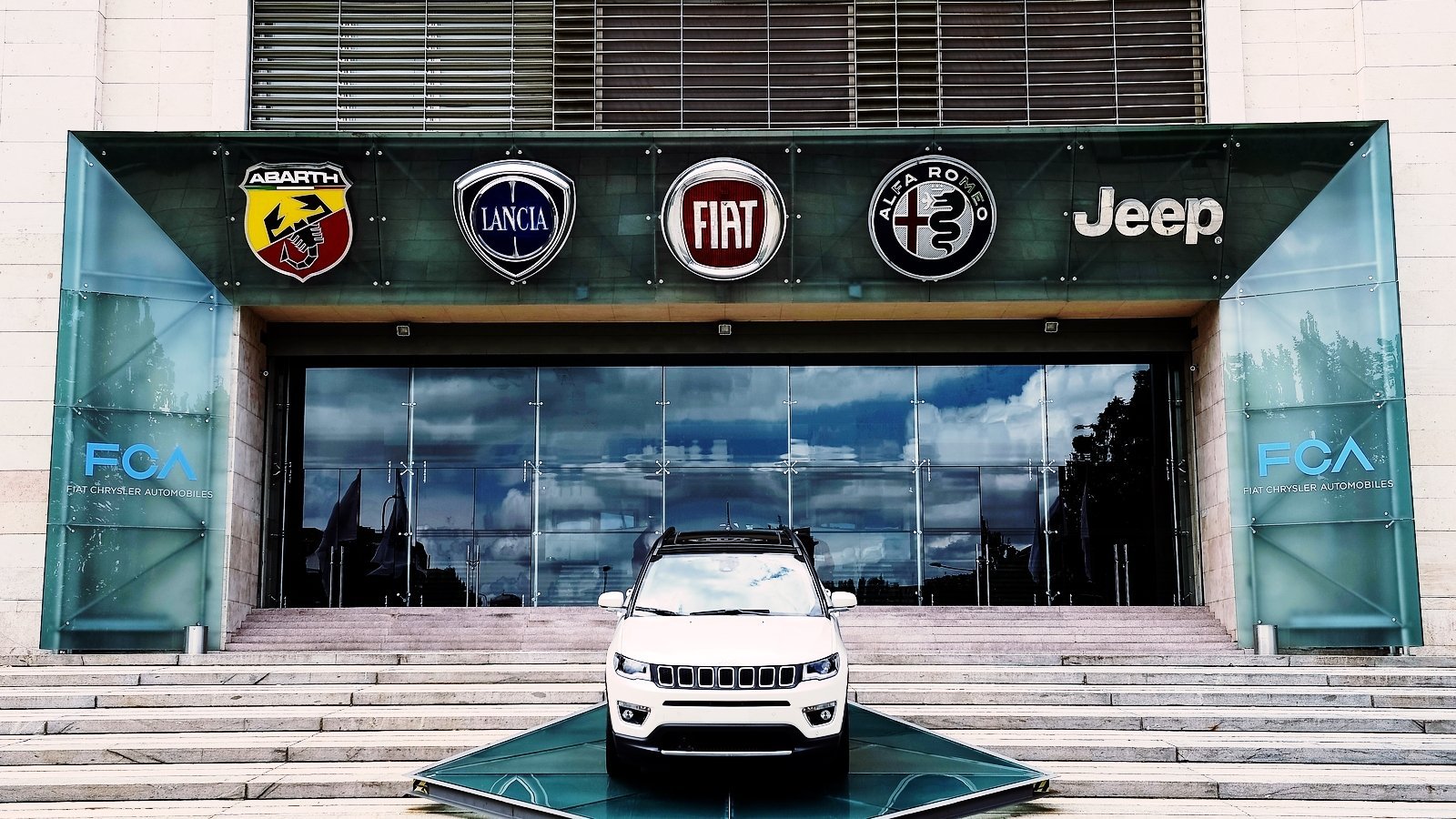 Founded in year 1899, Fiat a 117 year old company that was founded by Giovanni Agnelli, in Turin northern Italy. Over the years, this corporate has marked a dominating presence worldwide in Automobile manufacturing.